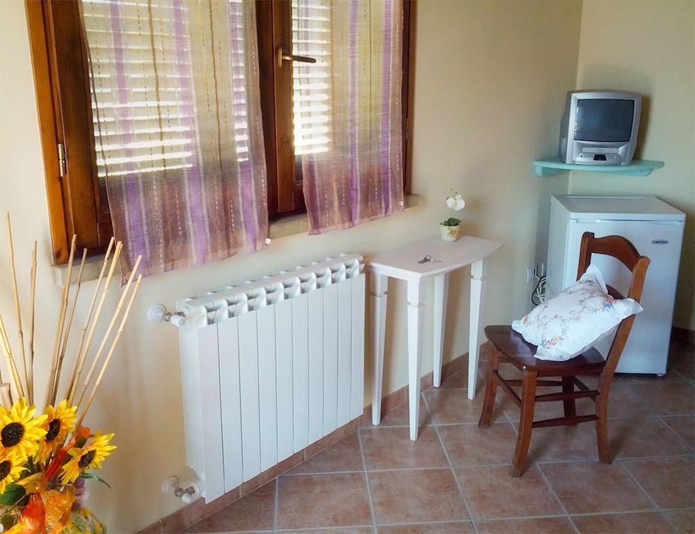Agriturismo Il Canterino 瓜尔迪斯塔洛 外观 照片